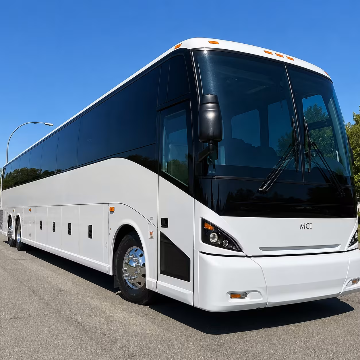 airport shuttle buses for plantation employers and families