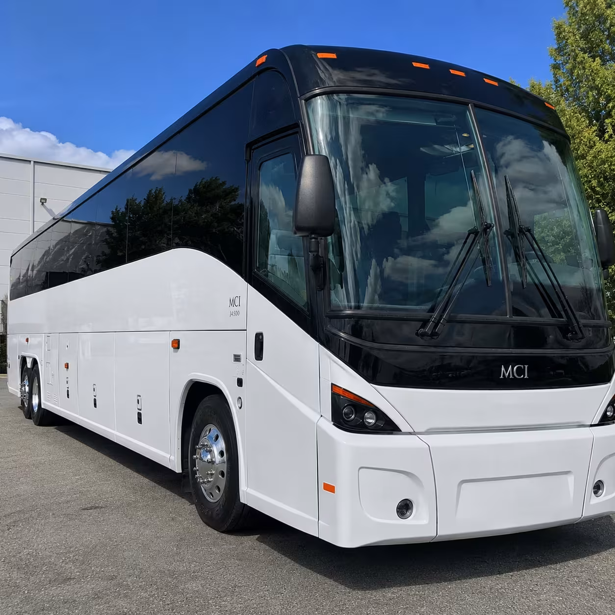 commuter bus rentals for plantation employees on i 595