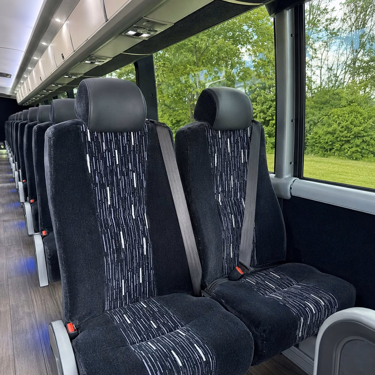 how bus type changes charter bus prices in plantation florida