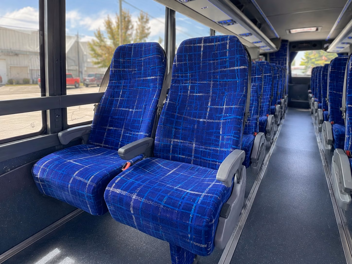 plantation charter bus rentals to hard rock stadium events