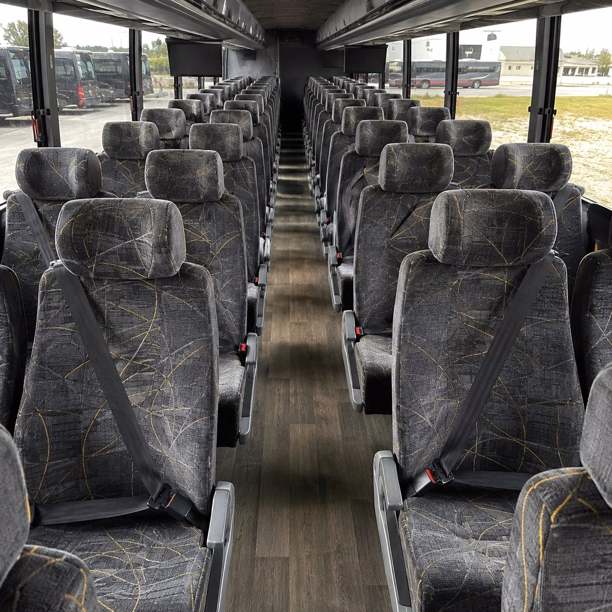 plantation charter bus rentals to zoo miami and the everglades