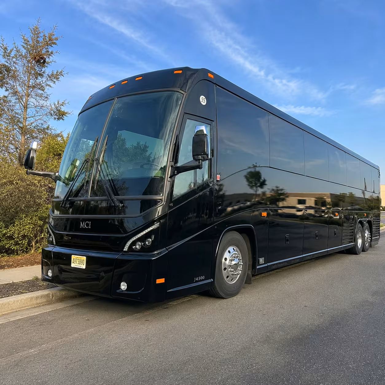 plantation charter buses for government contractors and personnel