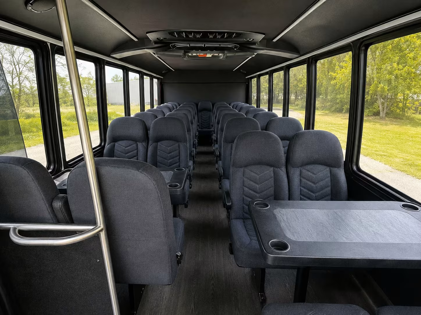plantation minibus rentals to the broward center and nsu art museum